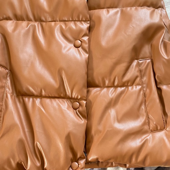 Love Tree Brown Puffer Vest - Picture 4 of 6